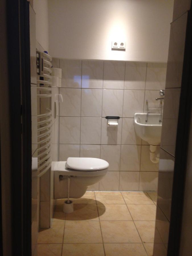 Dormitorium Kaarst Wohnraum Auf Zeit Exterior foto
